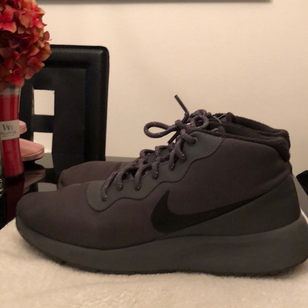 NIKE TANJUN CHUKKA SNEAKERS MENS SIZE 10.5